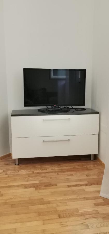 Opric Apartment Mimi מראה חיצוני תמונה