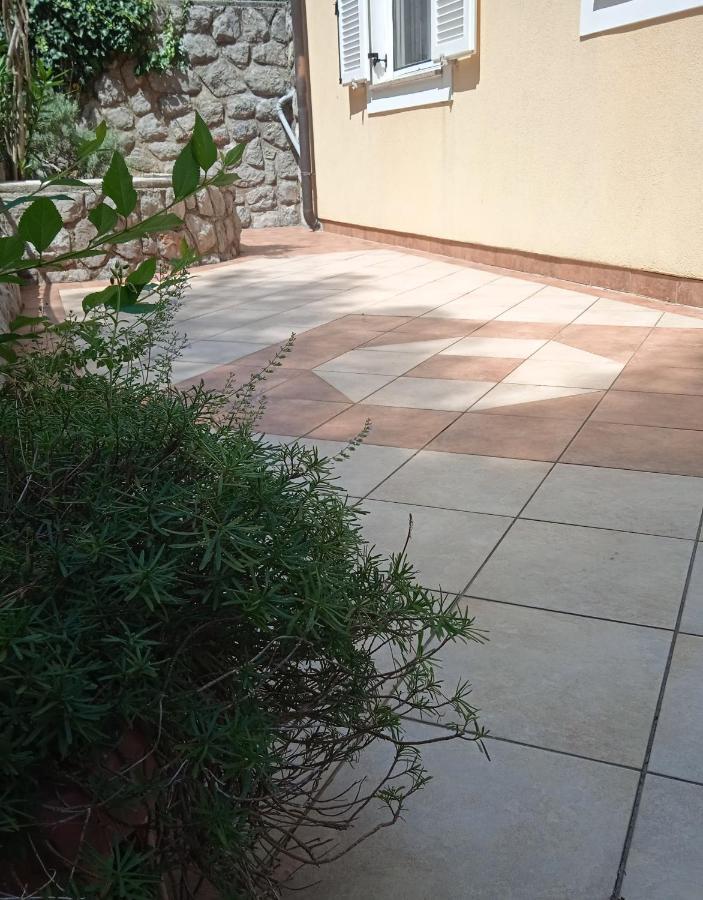 Opric Apartment Mimi מראה חיצוני תמונה
