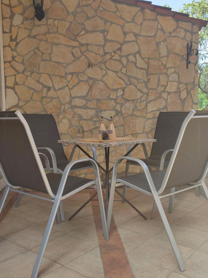 Opric Apartment Mimi מראה חיצוני תמונה