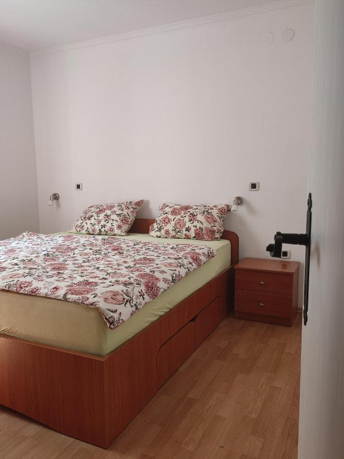 Opric Apartment Mimi מראה חיצוני תמונה