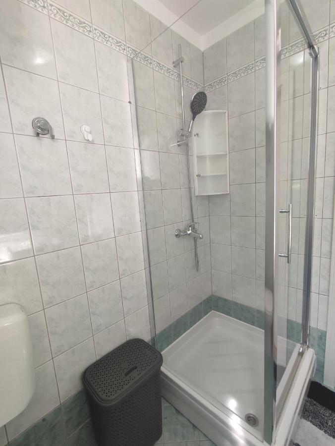 Opric Apartment Mimi מראה חיצוני תמונה